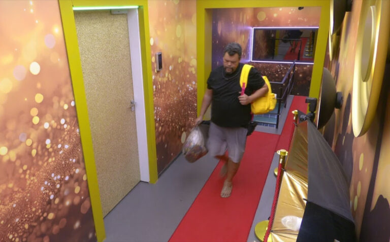 Babu troca de aposento durante a noite no BBB 26