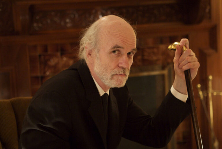 Famoso vilão de Hollywood, Tom Noonan, falece aos 74 anos