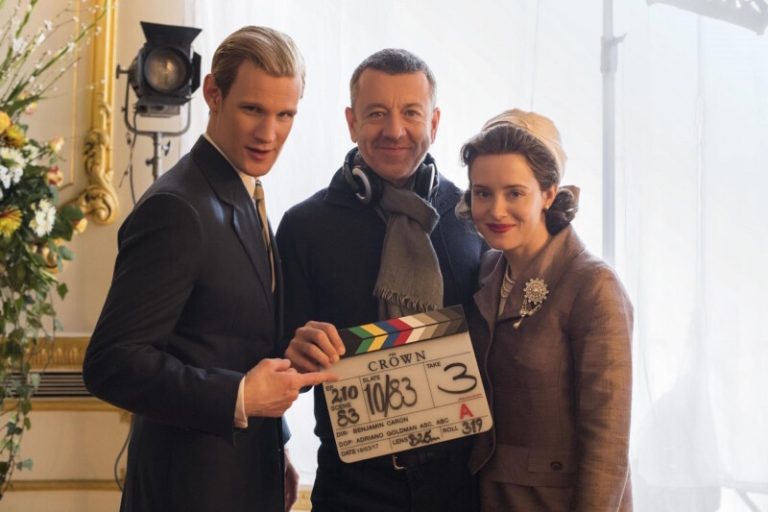 Criador de “The Crown” inicia filmagens de nova série no Rio de Janeiro
