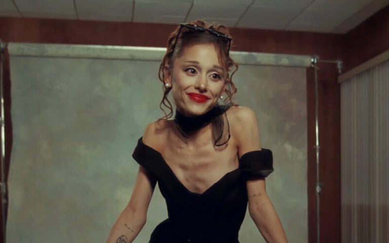 A família de Ariana Grande suplica por um tempo de descanso na trajetória da artista