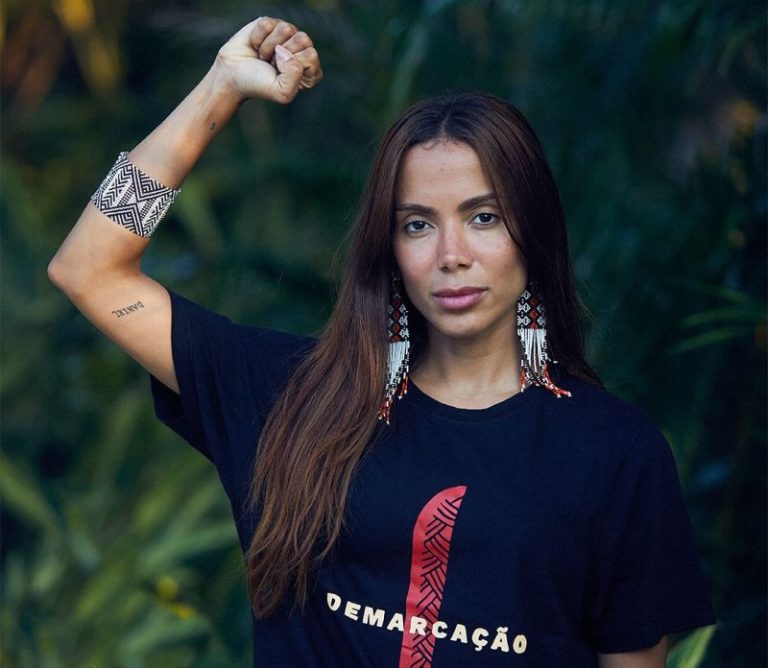 Anitta enfrenta críticas dos fãs após rejeitar convite para vídeo com Lula: “Decisão pessoal